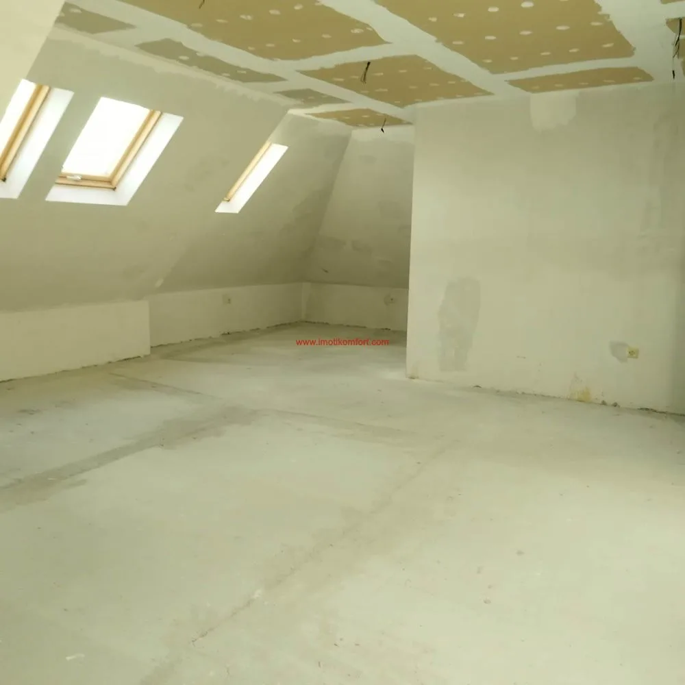 Super Center, Etage 1, Büro 54 m² -0 Супер център, НС, ет.1, офис 54 кв.м. - 0