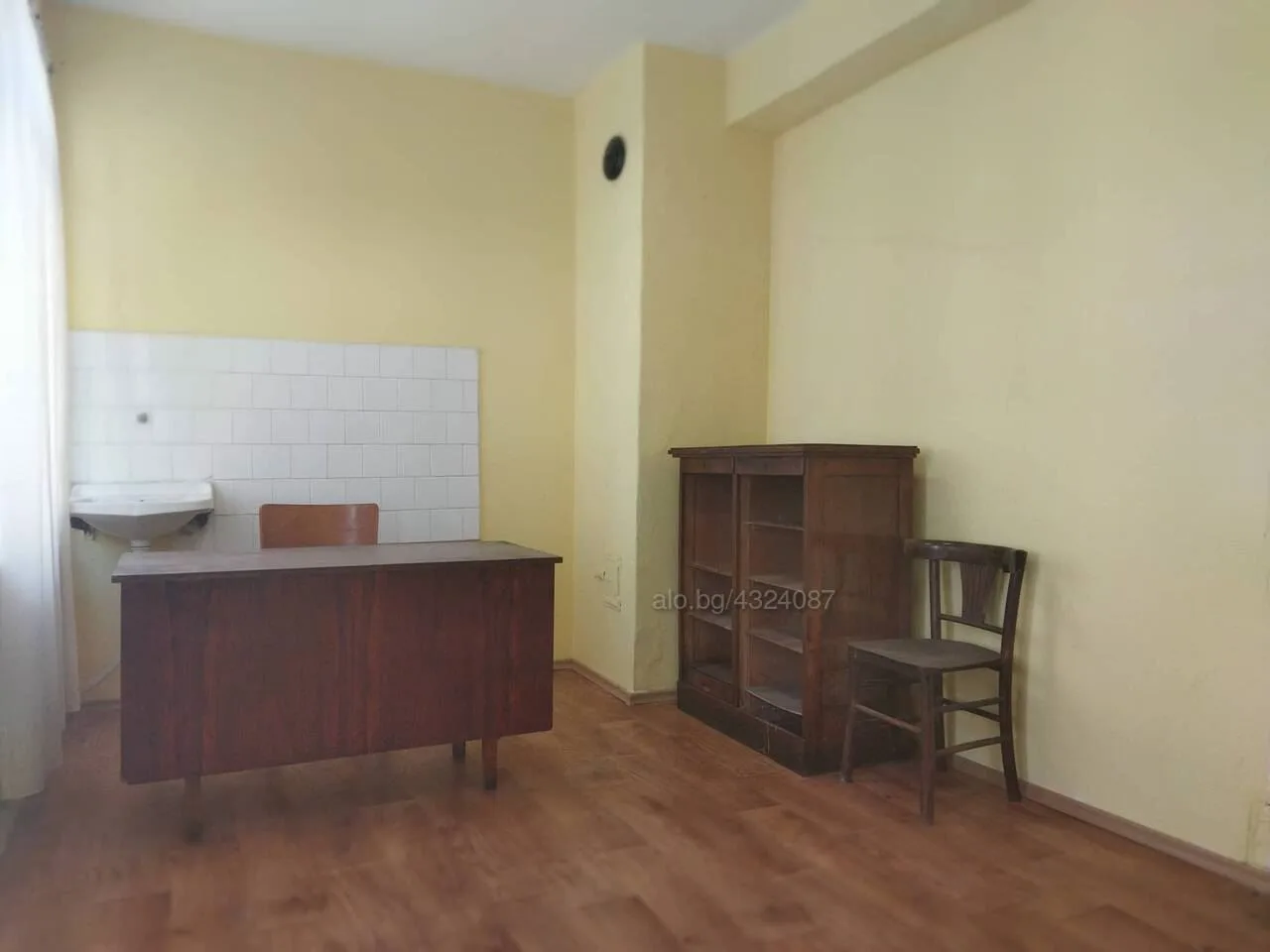 Büro in Bürogebäude, Verbesserungen-0 Офис в бизнес сграда, подобрения - 0