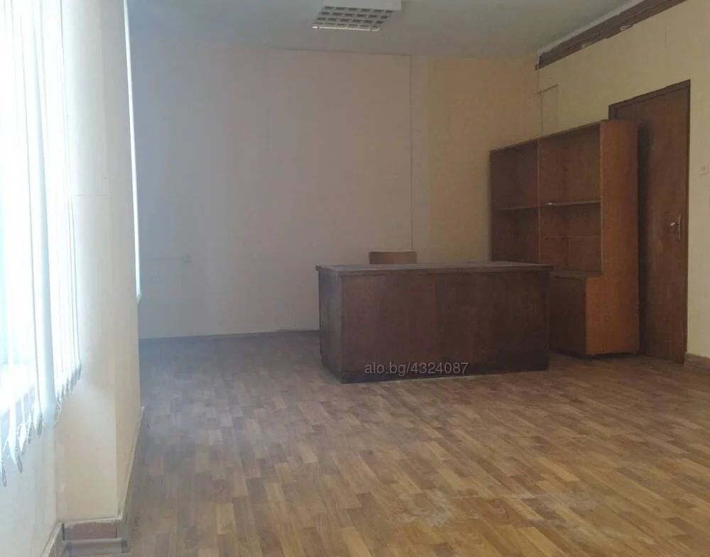 Офис в бизнес сграда, подобрения