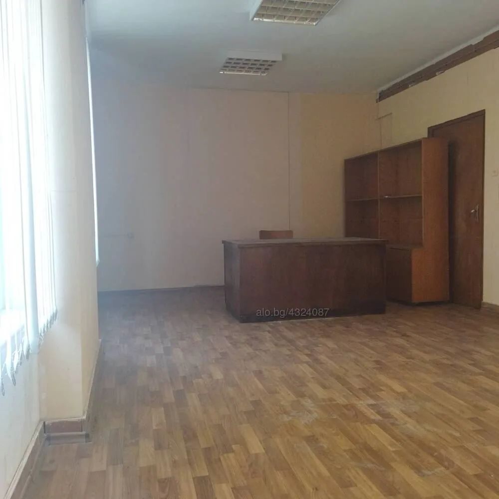 Büro in Bürogebäude, Verbesserungen-0 Офис в бизнес сграда, подобрения - 0