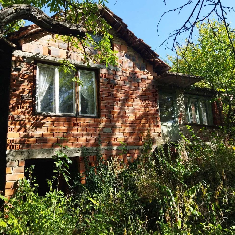 Villa in m. Siedlung-0 Villa in der Ortschaft „Selishte“ – 0