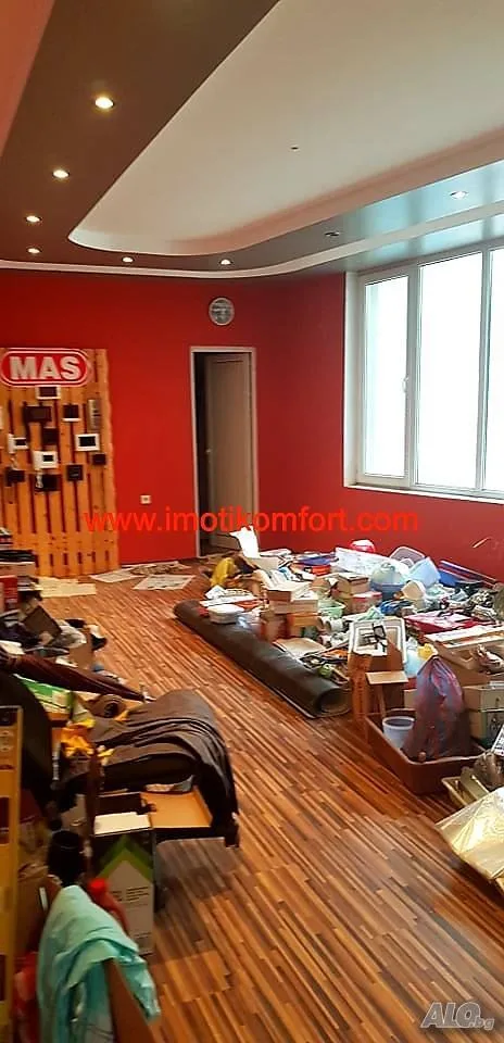 Mehrzimmerwohnung, 140qm, NS, Hof-0 Mehrzimmerwohnung, 140 m², ohne Heizung, Garten – 0