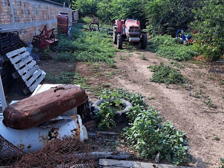 село Панаретовци, дворно място в регулация, ъглово - 0