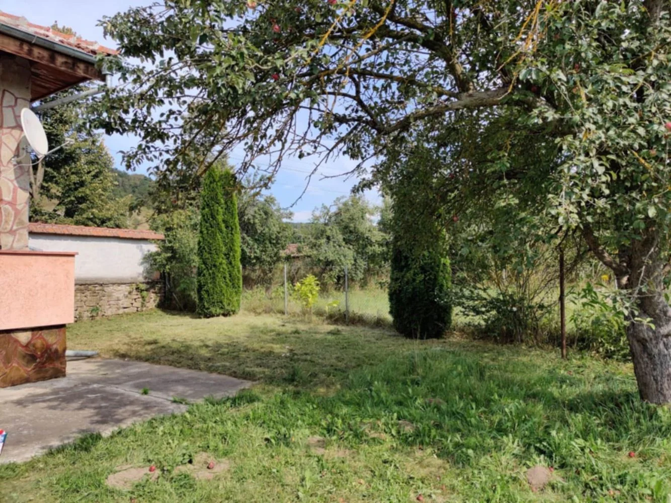 с. Borinci - zu verkaufen renoviertes zweistöckiges Haus-0 Dorf BORINZI – renoviertes zweistöckiges Haus zu verkaufen – 0