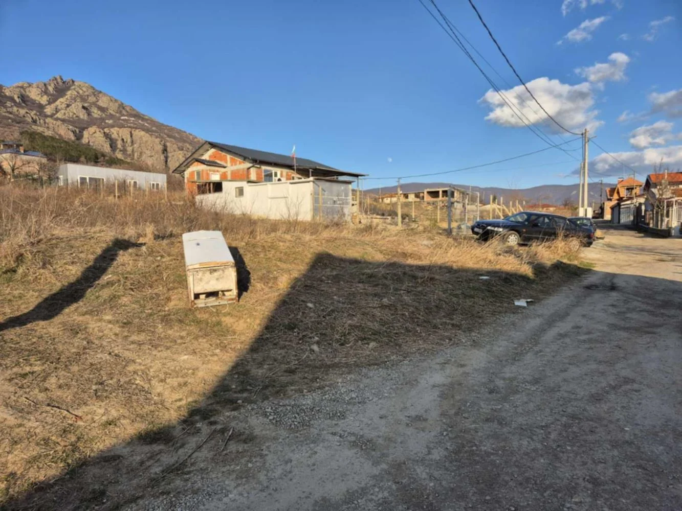 Flaches Grundstück in der Nähe der Icherensko-Straße für den Bau eines Hauses/Villa-0 Ebenes Grundstück in der Nähe der Icheren-Straße für den Bau eines Hauses/einer Villa – 0