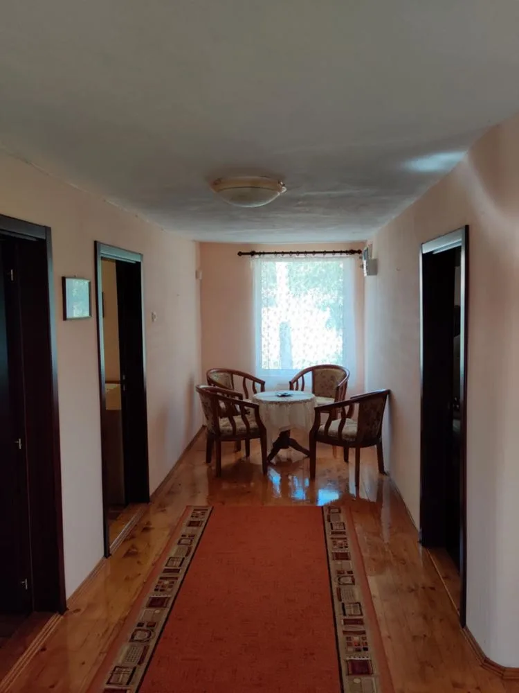 с. Borinci - zu verkaufen renoviertes zweistöckiges Haus-0 Dorf BORINZI – renoviertes zweistöckiges Haus zu verkaufen – 0
