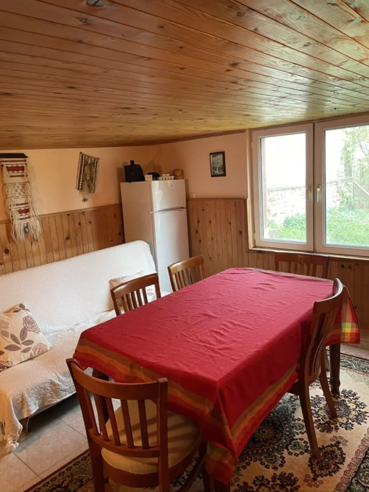 с. Borinci - zu verkaufen renoviertes zweistöckiges Haus-0 Dorf BORINZI – renoviertes zweistöckiges Haus zu verkaufen – 0