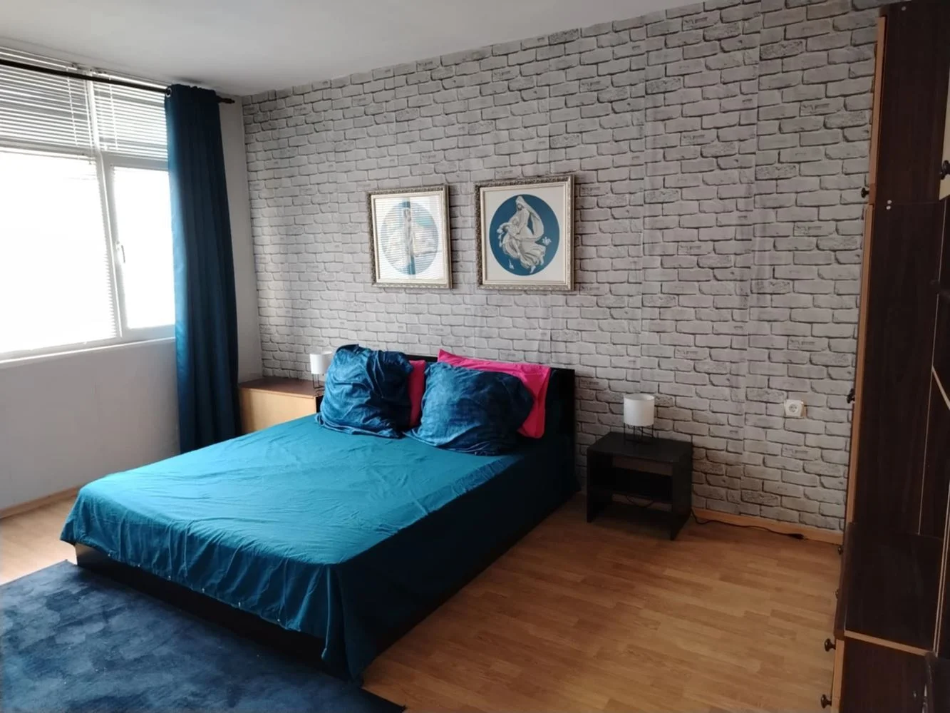 Ein-Zimmer-Wohnung, umgewandelt in zwei Schlafzimmer, Backstein, Zentralheizung, Aufzug, möbliert-0 Zweizimmerwohnung, zu einer Dreizimmerwohnung umgebaut, Backsteinbau, Fernwärme, Aufzug, möbliert – 0