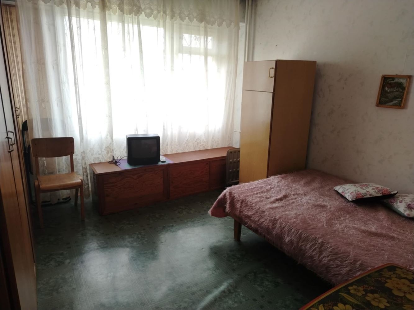 кв. ”Дружба” - дава под наем двустаен, Тец - 0