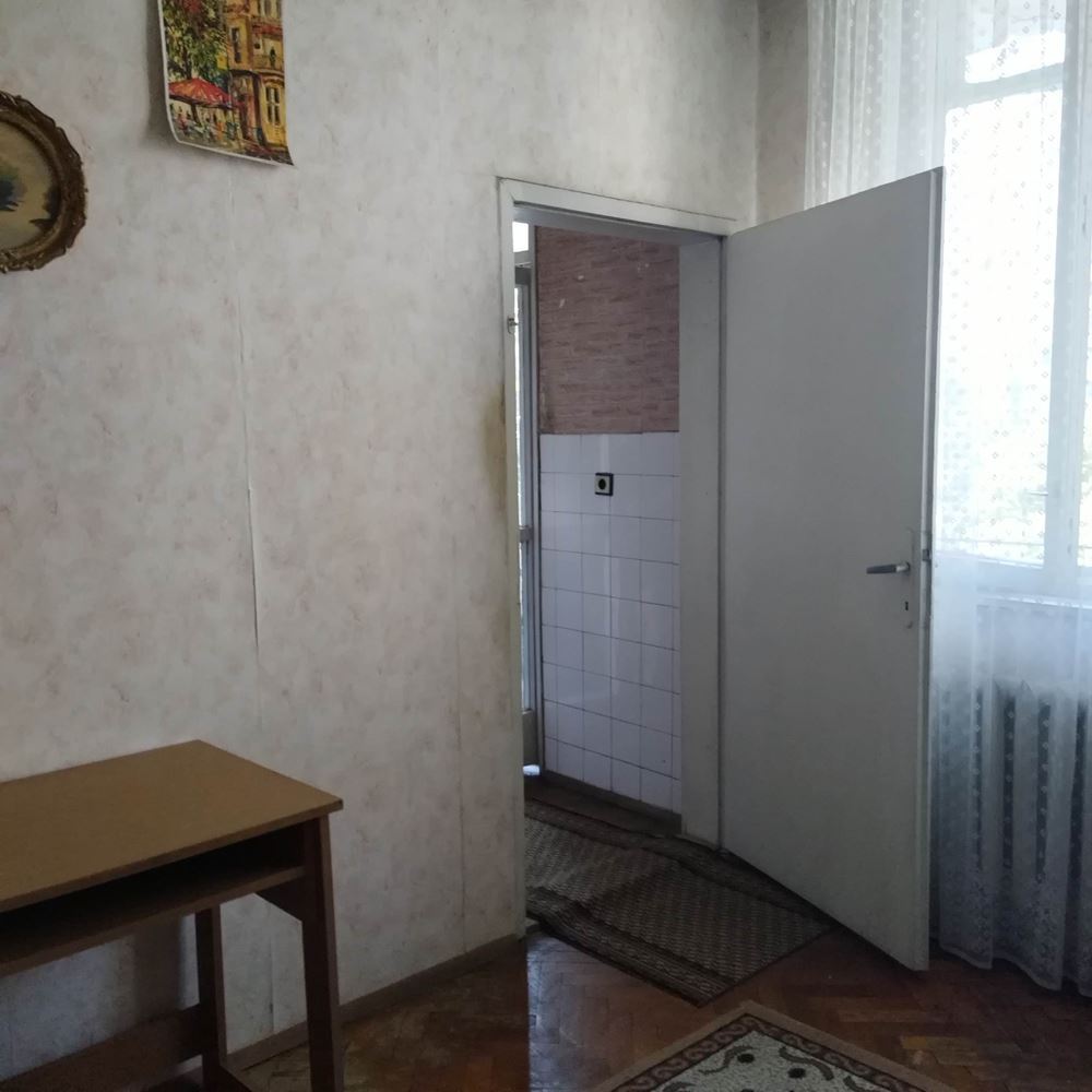 Център, близо до Розова градина и Окръжна болница - 0