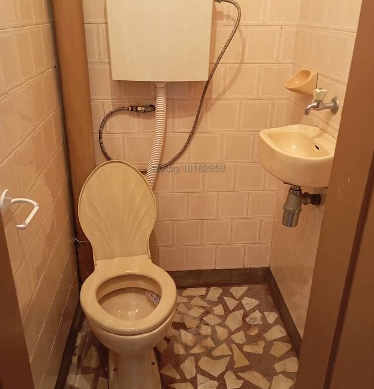754
