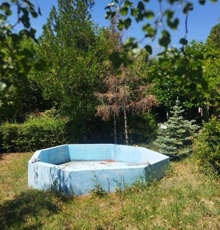 750