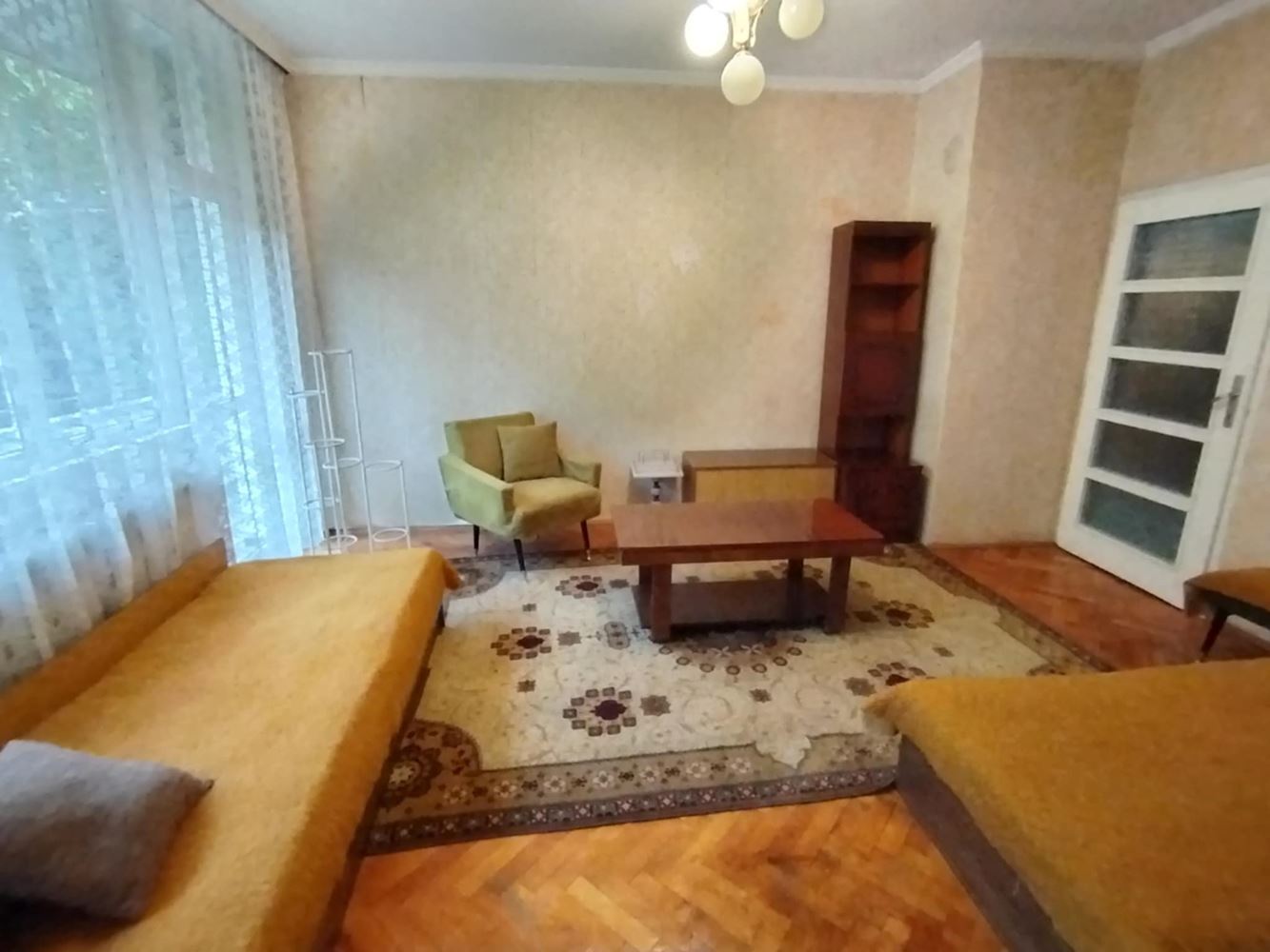 Zwei-Zimmer-Wohnung, in der Nähe von Schule und Kindergarten, mit TPP-0 Апартамент с две спални, близо до училище и детска градина, с ТЕЦ - 0