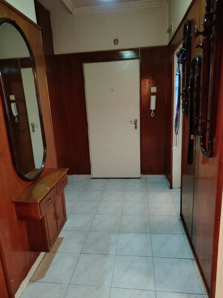 Zwei-Zimmer-Wohnung, in der Nähe von Schule und Kindergarten, mit TPP-0 Апартамент с две спални, близо до училище и детска градина, с ТЕЦ - 0