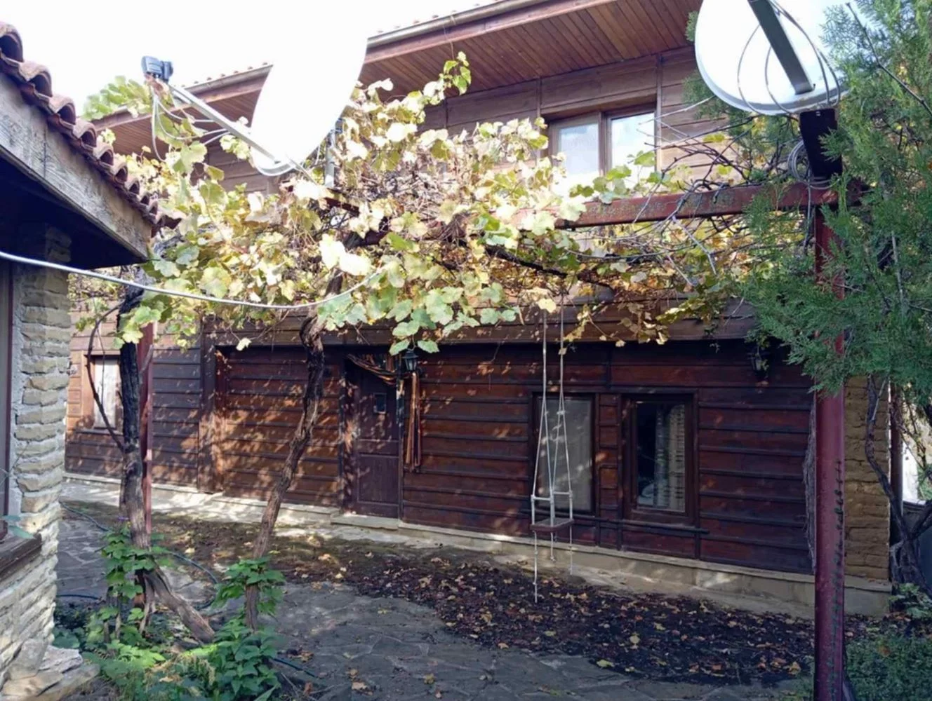 Haus mit Taverne und Seele im Herzen des Dorfes Medven-0 Traditionelles Landhaus mit Gaststube und Seele im Herzen des Dorfes Medven – 0