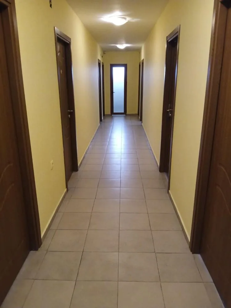 Sliven-0 noktasına 30 km mesafede kiralık otel Хотел под наем близо на около 30 км от Сливен - 0