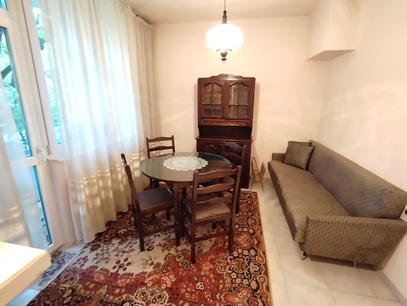 Zwei-Zimmer-Wohnung, in der Nähe von Schule und Kindergarten, mit TPP-0 Апартамент с две спални, близо до училище и детска градина, с ТЕЦ - 0