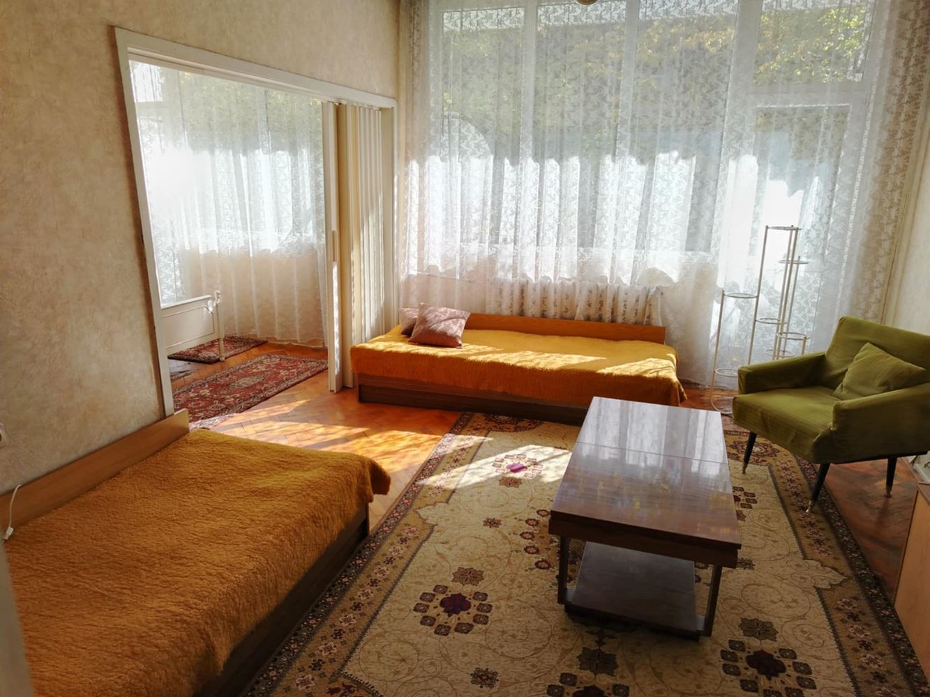 Zwei-Zimmer-Wohnung, in der Nähe von Schule und Kindergarten, mit TPP-0 Апартамент с две спални, близо до училище и детска градина, с ТЕЦ - 0