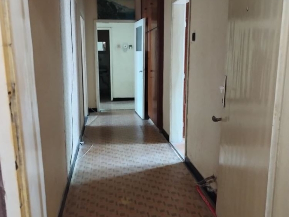 Продава тристаен, тухлен в района на БИЛЛА, вътрешен, отлично разпределение, ТЕЦ - 0