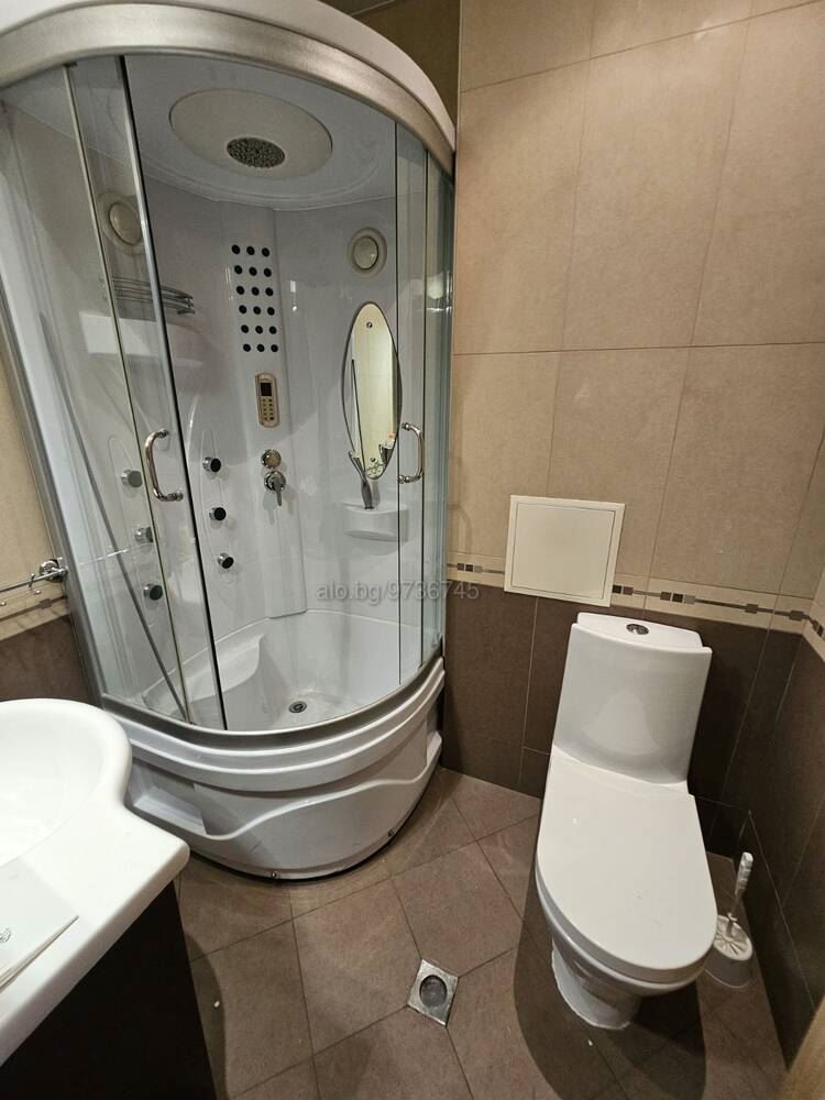 Център, на метри от Градска и Розова градина, не е синя зона-0 Център, на метри от Градска и Розова градина, не е синя зона - 0