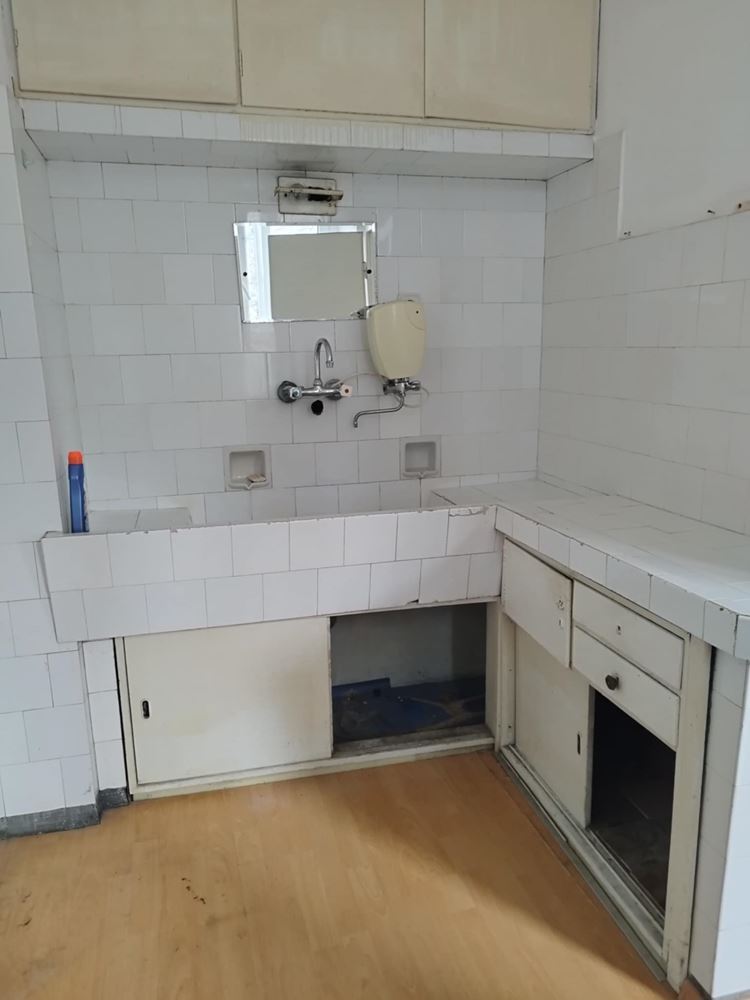 Продава тристаен, тухлен в района на БИЛЛА, вътрешен, отлично разпределение, ТЕЦ-0 Продава тристаен, тухлен в района на БИЛЛА, вътрешен, отлично разпределение, ТЕЦ - 0