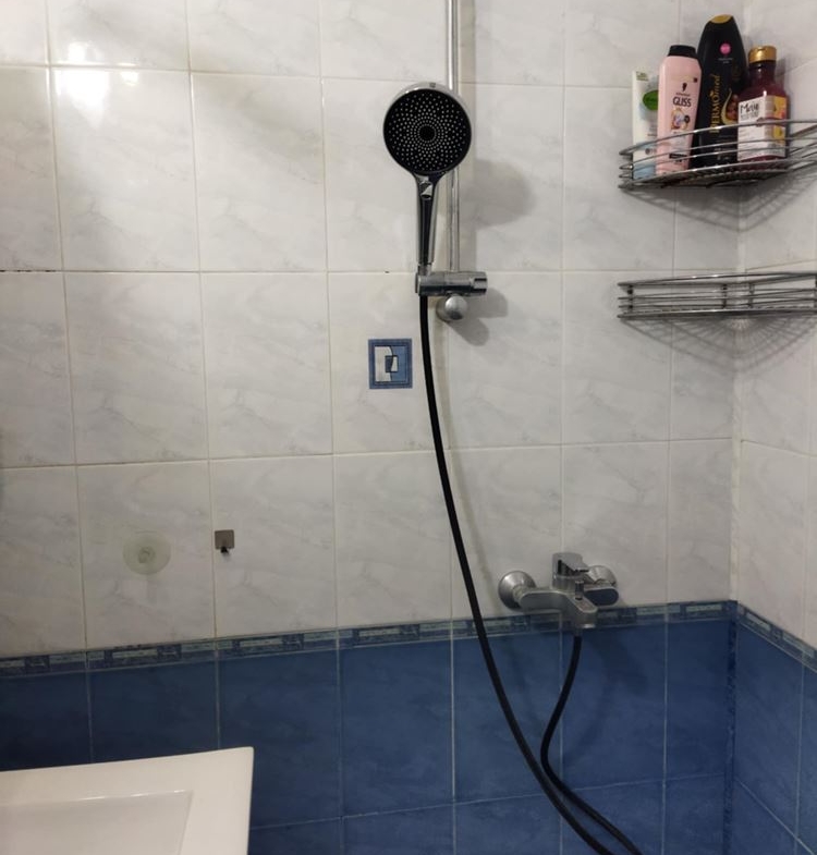 750