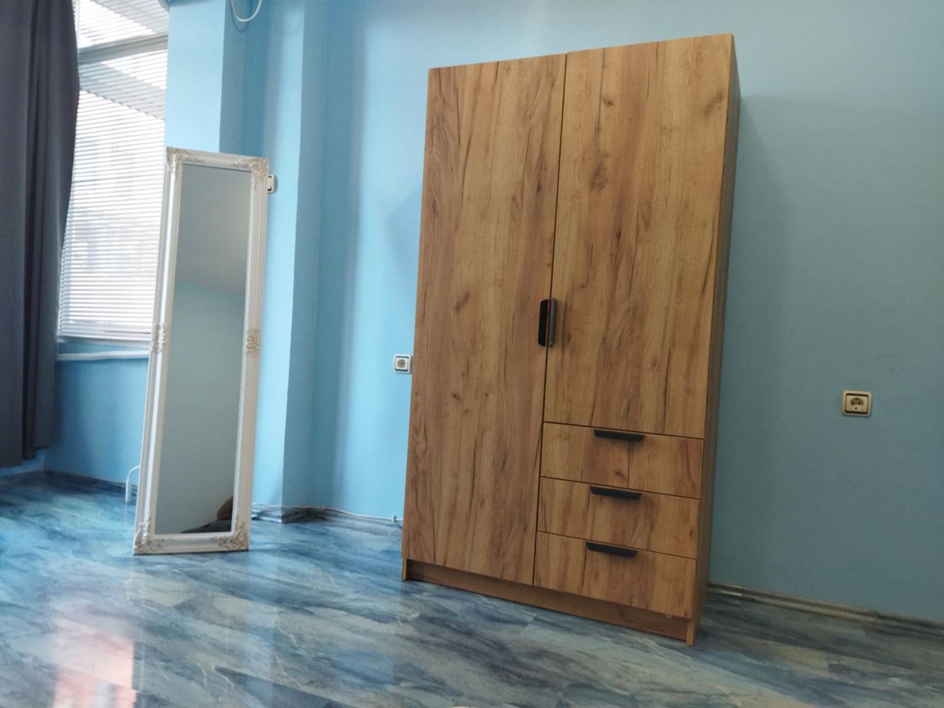 Двустаен апартамент под наем в центъра на града – напълно обзаведен-0 Двустаен апартамент под наем в центъра на града - напълно обзаведен - 0