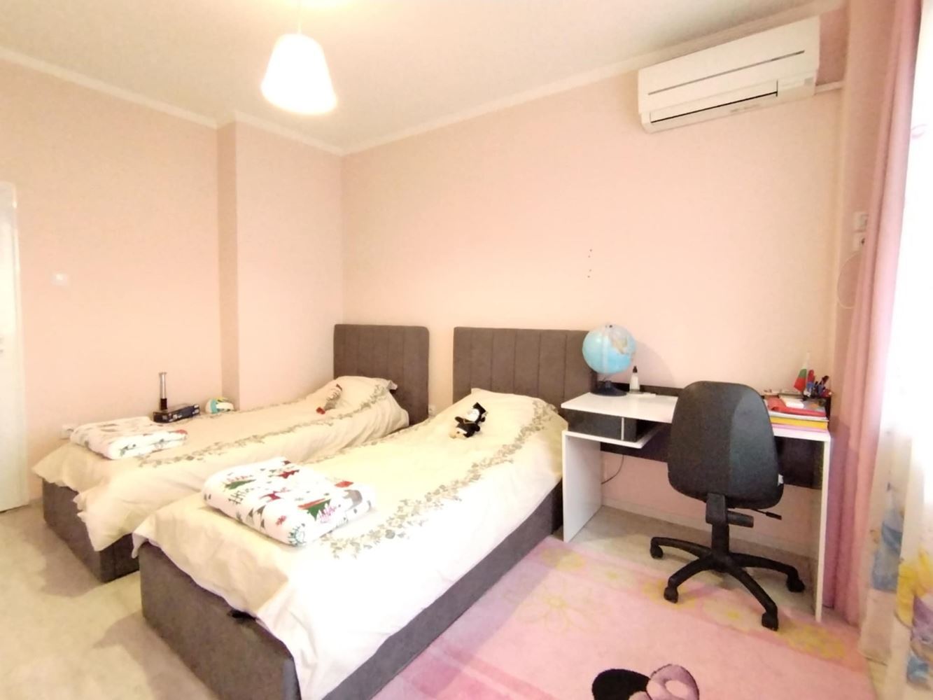 Многостаен апартамент, комфорт и удобство на 120кв.м в Центъра на града-0 Многостаен апартамент, комфорт и удобство на 120кв.м в Центъра на града - 0