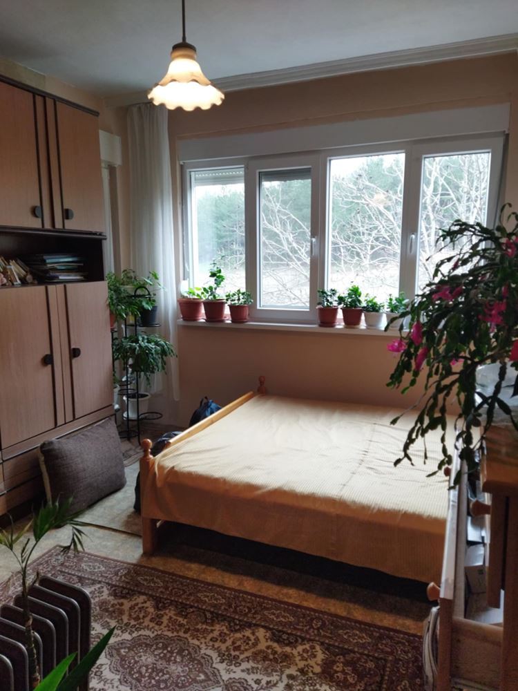 Многостаен апартамент 133кв.м, невероятна панорама и чист въздух-0 Многостаен апартамент 133кв.м, невероятна панорама и чист въздух - 0