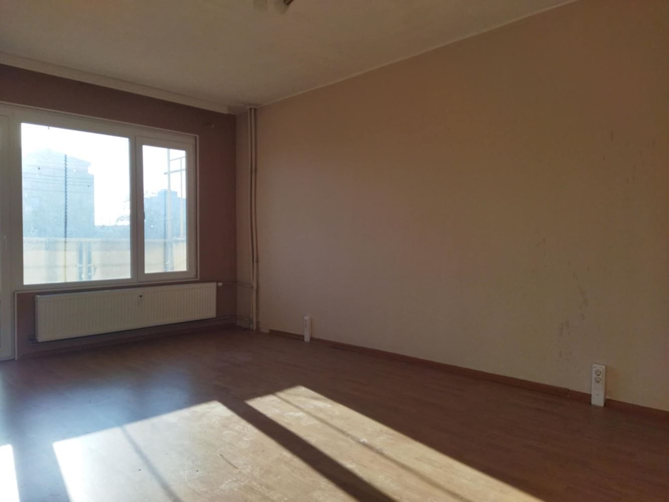 Продава се двустаен панелен апартамент с ТЕЦ – кв. Стоян Заимов-0 Продава се двустаен панелен апартамент с ТЕЦ - кв. Стоян Заимов - 0