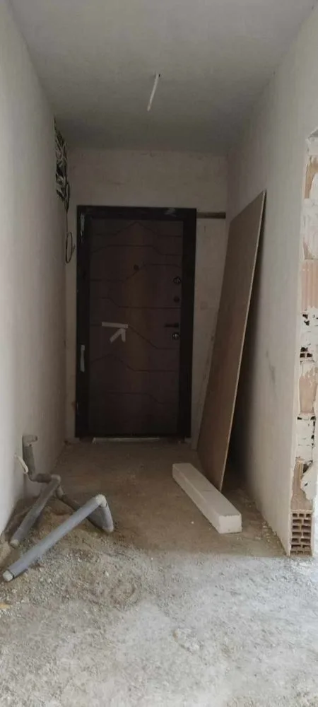 in der Nähe des Platzes. Levski - Zu verkaufen Zwei-Zimmer-Wohnung, N. С.-0 in der Nähe des Levski-Platzes – 3-Zimmer-Wohnung zu verkaufen, N. S. – 0