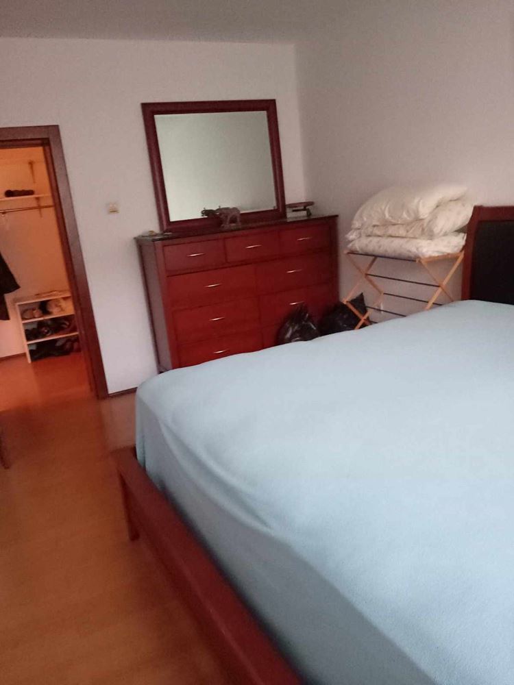 Център – до Билла – тухлен, тристаен, обзаведен, ТЕЦ, ет. 5-0 Център - до Билла - тухлен, тристаен, обзаведен, ТЕЦ, ет. 5 - 0