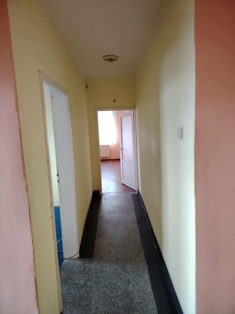 Двустаен тухлен апартамент в кв. Стоян Заимов-0 Двустаен тухлен апартамент в кв. Стоян Заимов - 0