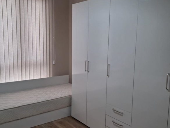 кв. ”Сини Камъни” - луксозен, две спални, първи наематели, ТЕЦ - 0