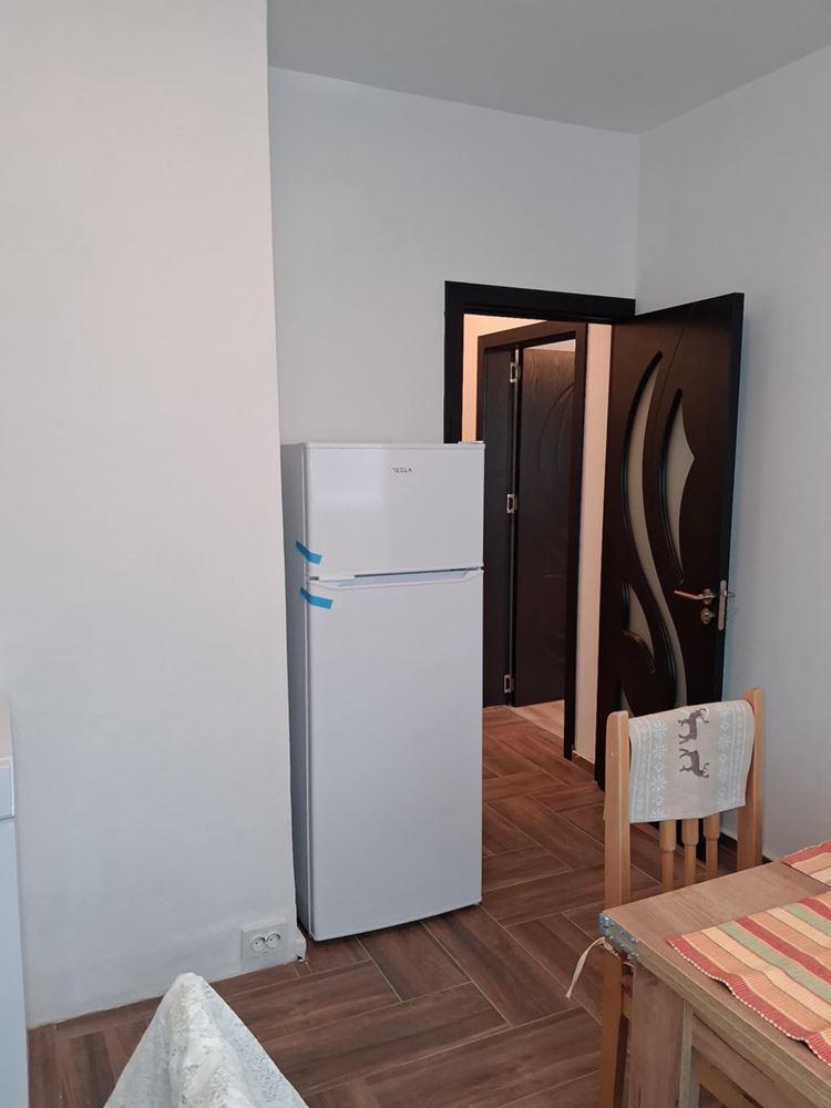 кв. ”Българка”- дава под наем двустаен, след ремонт, обзаведен, ТЕЦ-0 кв. ”Българка”- дава под наем двустаен, след ремонт, обзаведен, ТЕЦ - 0