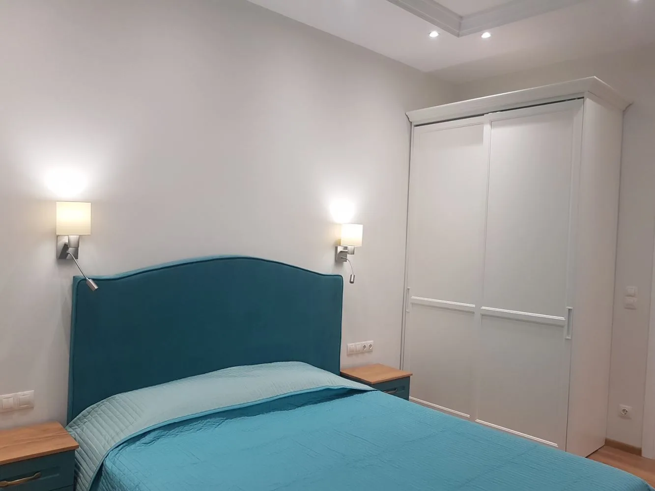 Largo, stilvoll, voll möbliert 1 Schlafzimmer Wohnung-0 Geräumige, stilvolle, komplett eingerichtete 1-Zimmer-Wohnung – 0