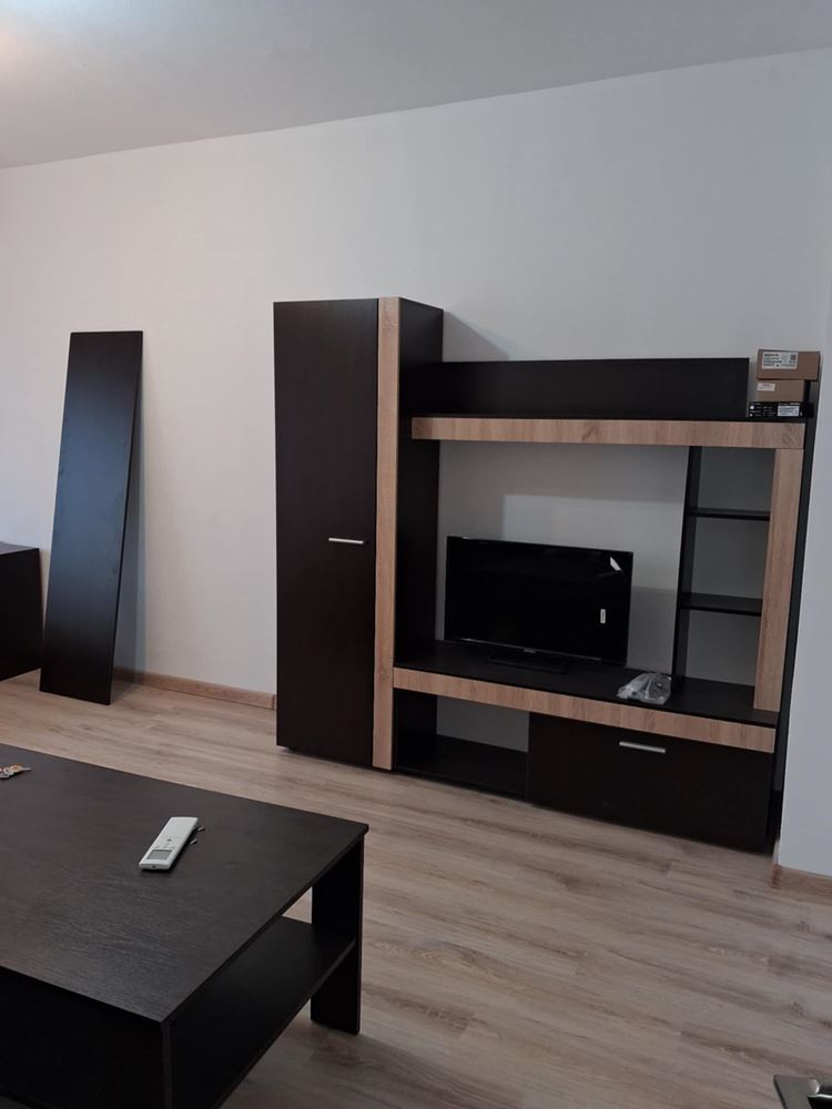 кв. ”Българка”- дава под наем двустаен, след ремонт, обзаведен, ТЕЦ-0 кв. ”Българка”- дава под наем двустаен, след ремонт, обзаведен, ТЕЦ - 0