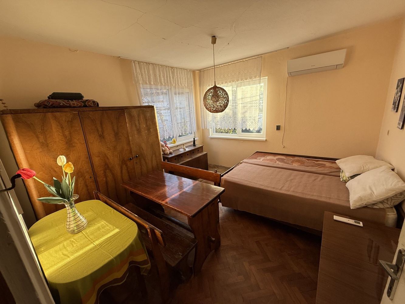 кв. Клуцохор, Къща с гараж в предпочитаната част на квартала-0 кв. Клуцохор, Къща с гараж в предпочитаната част на квартала - 0