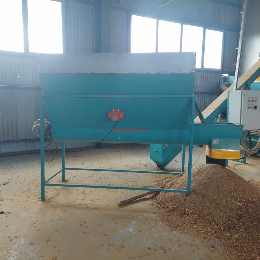 Μεγάλοι βιομηχανικοί χώροι κατάλληλοι για διάφορους τύπους δραστηριοτήτων-0 Продава голямо Промишлено помещение подходящо за различни видове дейност - 0