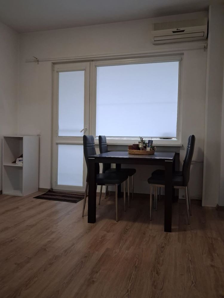 ТОП ЛОКАЦИЯ за офис или живеене ет.1,тухла-0 ТОП ЛОКАЦИЯ за офис или живеене ет.1,тухла - 0