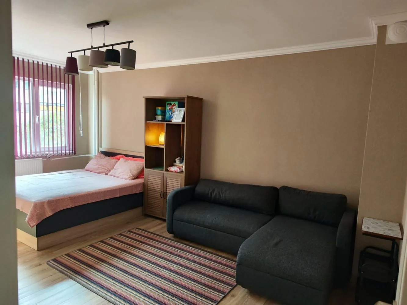 Gemütliche und komfortable Ein-Zimmer-Wohnung im Viertel von Sofia. Stoyan Zaimov-0 Уютен и комфортен двустаен апартамент в кв. Стоян Заимов - 0