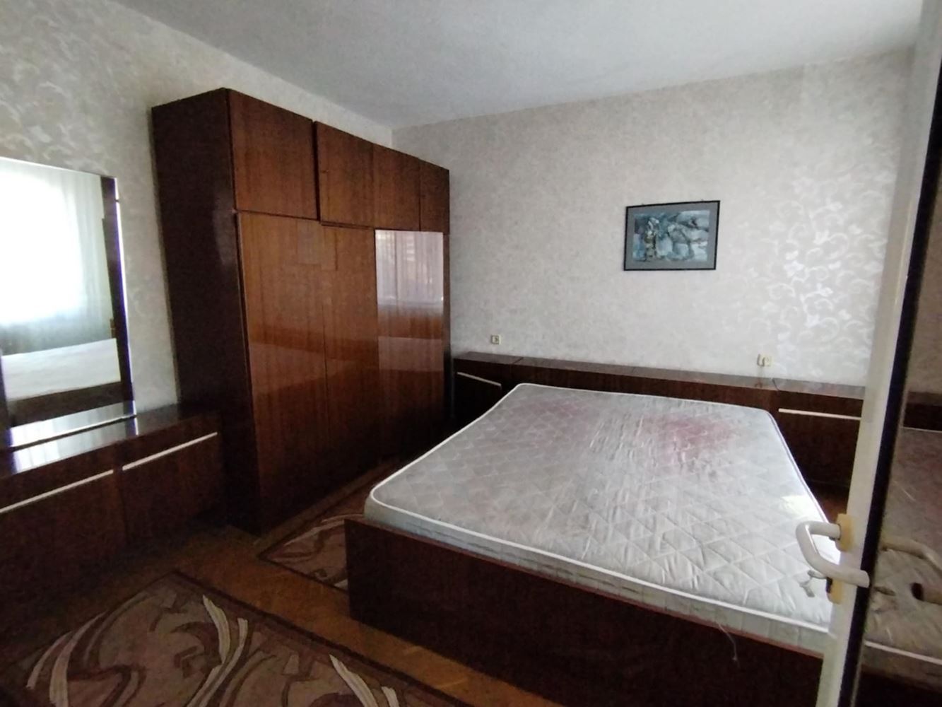 Ларго, Обзаведен апартамент под наем с две спални-0 Ларго, Обзаведен апартамент под наем с две спални - 0