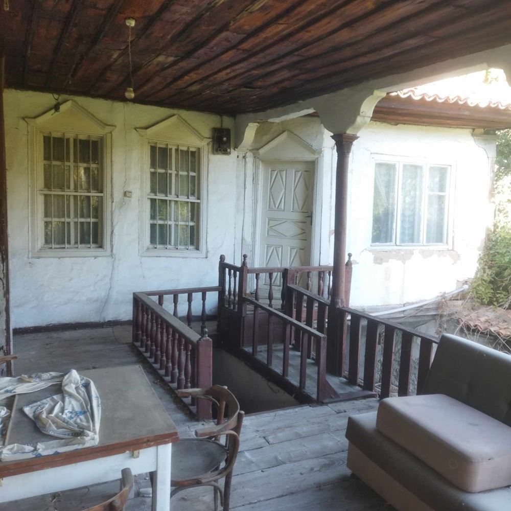 Център, Два Самостоятелно Обособени Етажа-0 Център, Два Самостоятелно Обособени Етажа - 0