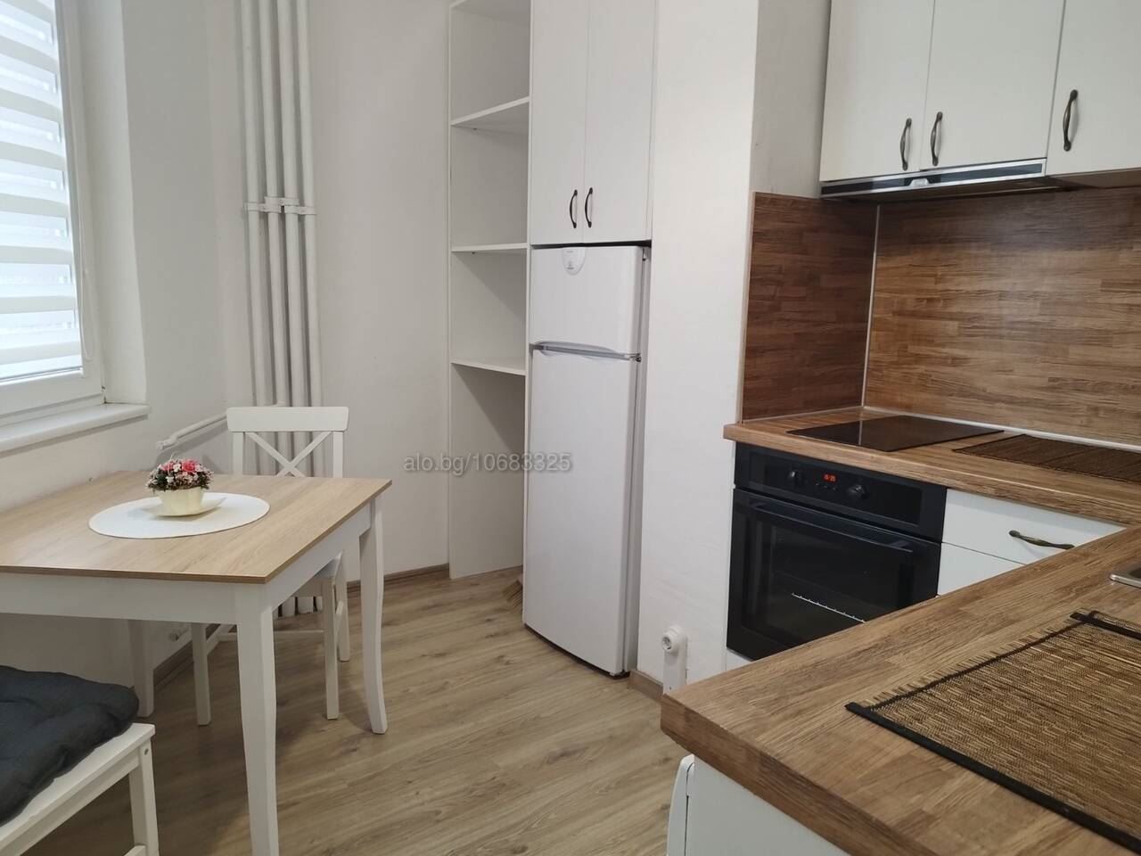 Центр, студия, юг, с мебелью и техникой-0 Център,гарсониера ,юг,обзаведена с мебели и техника - 0