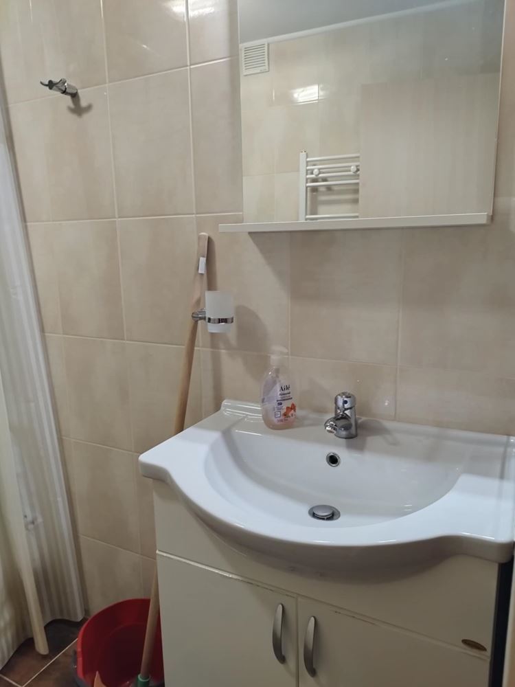 Мезонет в аренду рядом с Ларго - 240 кв.м.-0 Мезонет под наем в близост до Ларго - 240 кв.м. - 0