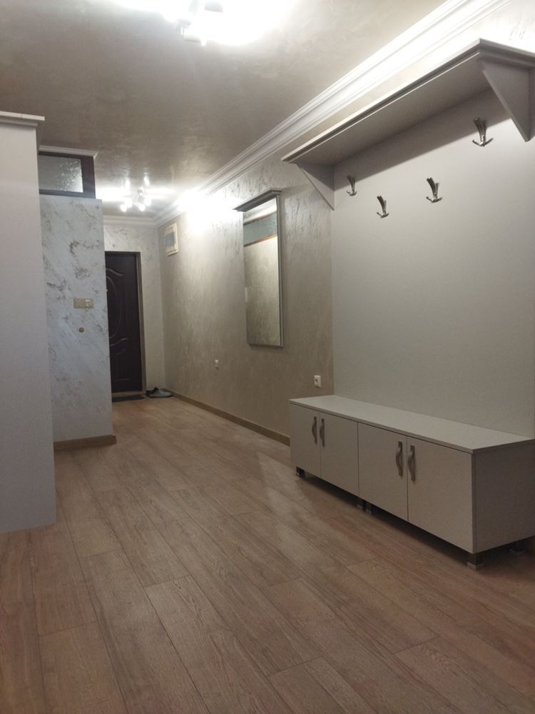 One bedroom apartment for rent next to Language School - first tenants-0 Двустаен апартамент под наем до Езикова гимназия - първи наематели - 0