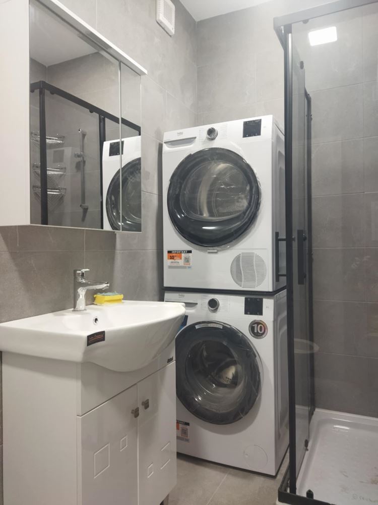 Тристаен апартамент под наем – Ларго-0 Тристаен апартамент под наем - Ларго - 0