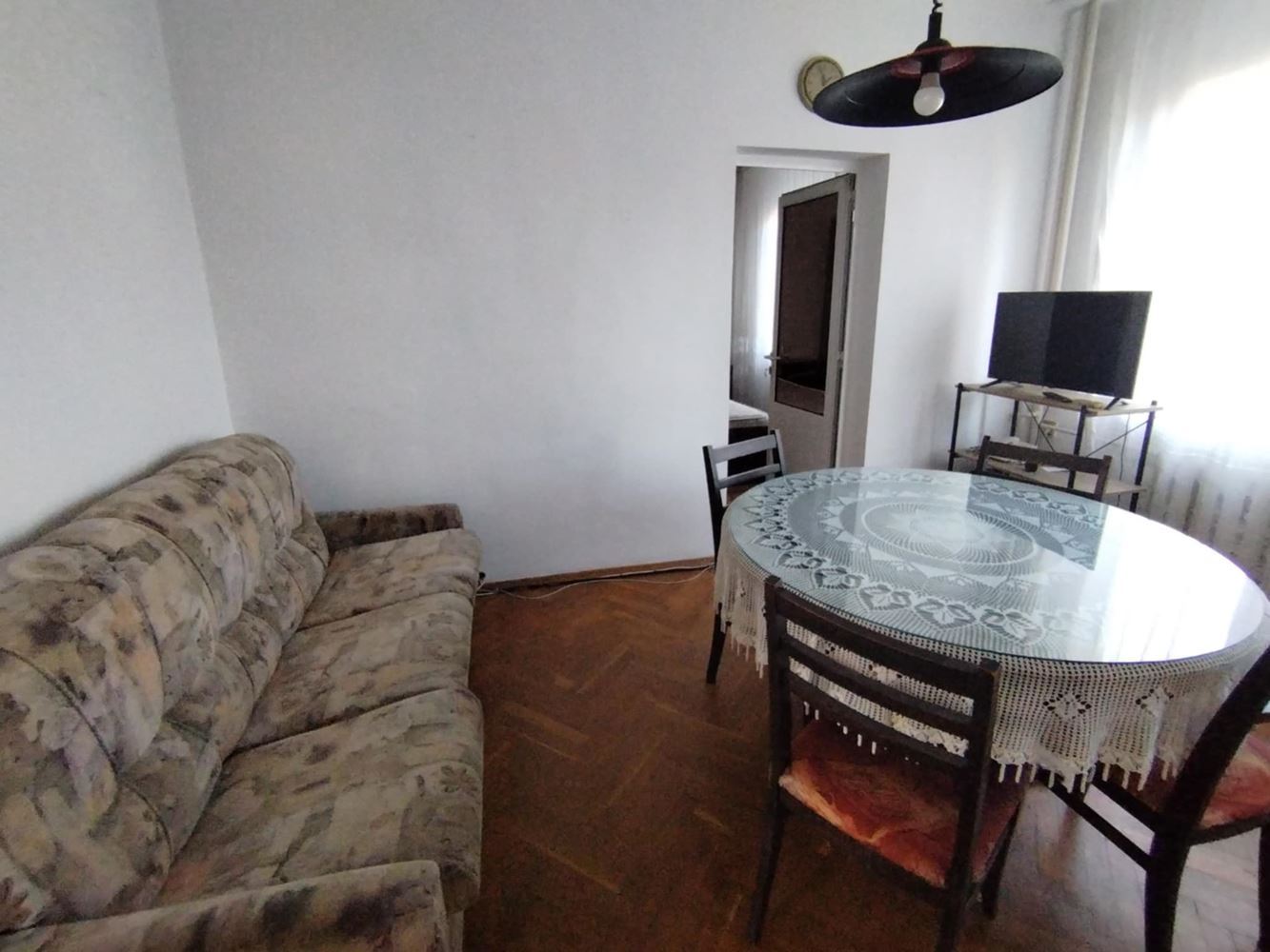 Ларго, Обзаведен апартамент под наем с две спални-0 Ларго, Обзаведен апартамент под наем с две спални - 0