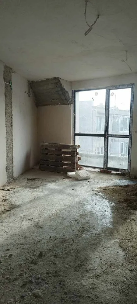 in der Nähe des Platzes. Levski - Zu verkaufen Zwei-Zimmer-Wohnung, N. С.-0 in der Nähe des Levski-Platzes – 3-Zimmer-Wohnung zu verkaufen, N. S. – 0