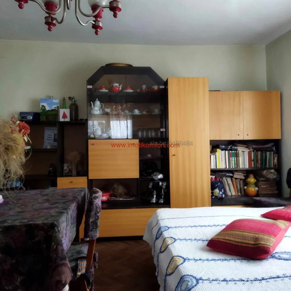 с. Zheravna - zwei Häuser in einem Hof-0 Dorf ZHERAVNA – zwei Häuser auf einem Grundstück zu verkaufen – 0